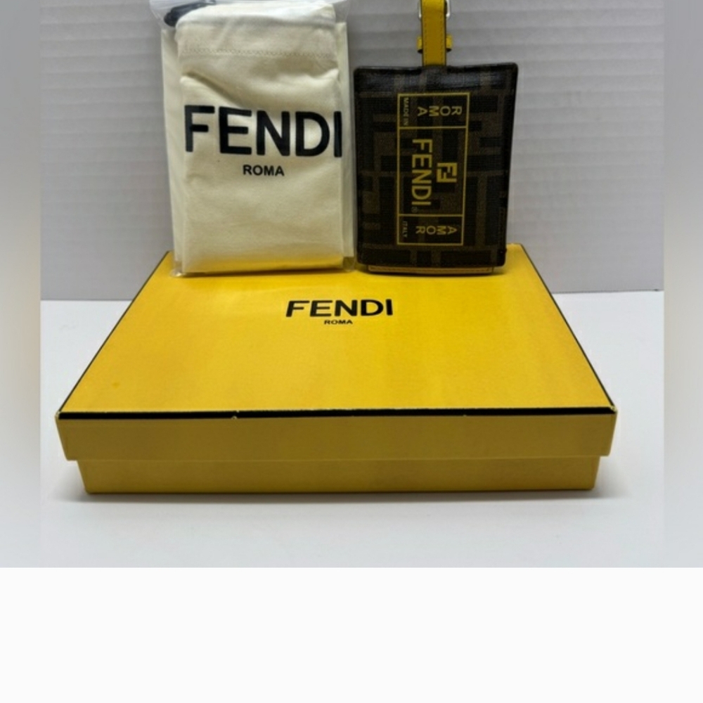 💖100% Authentic FENDI Luggage Tag, Special Limited Edition FENDI Bag Tag - Picture 11 of 12